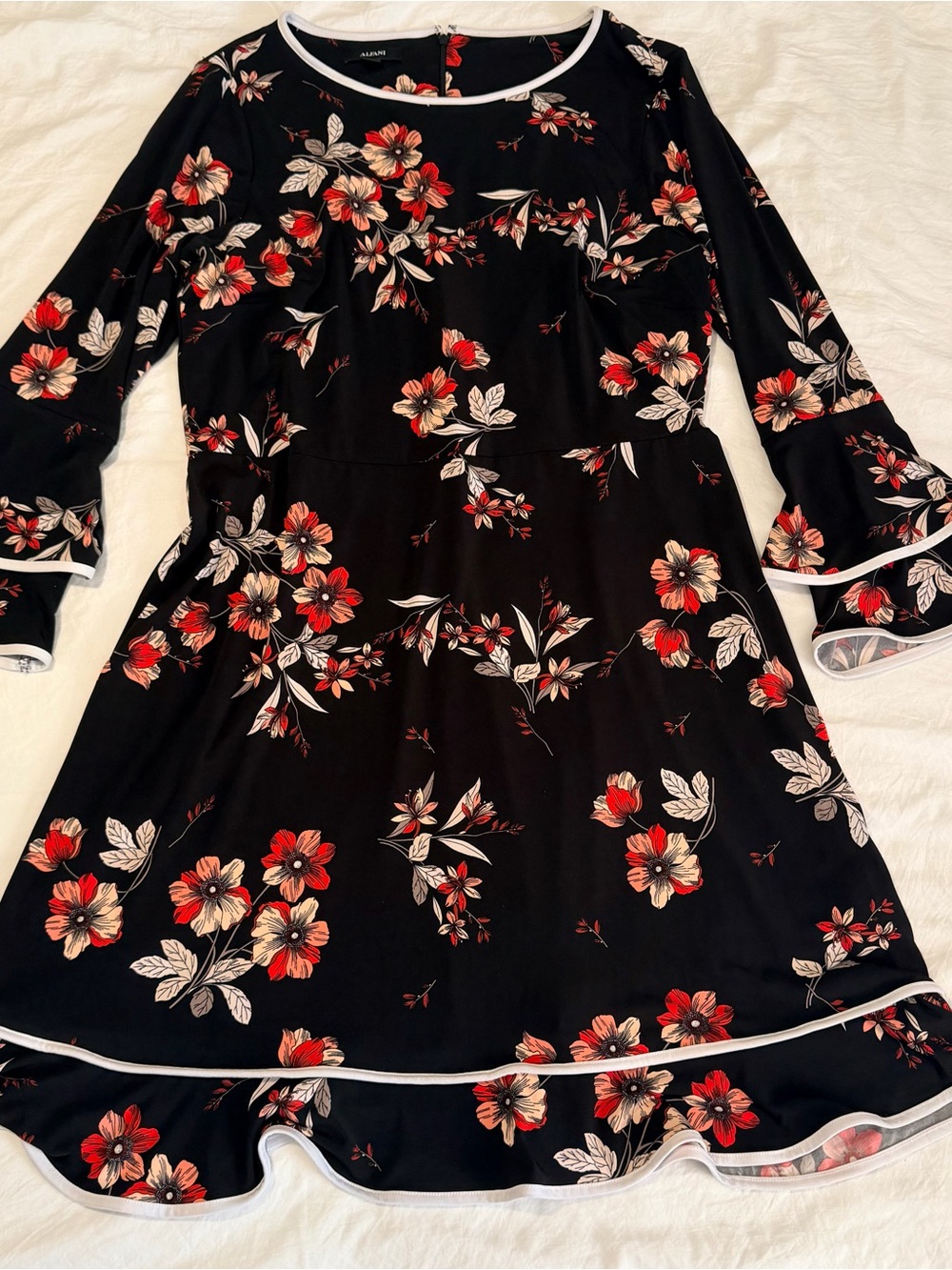 NWT Alfani women’s floral dress size 12